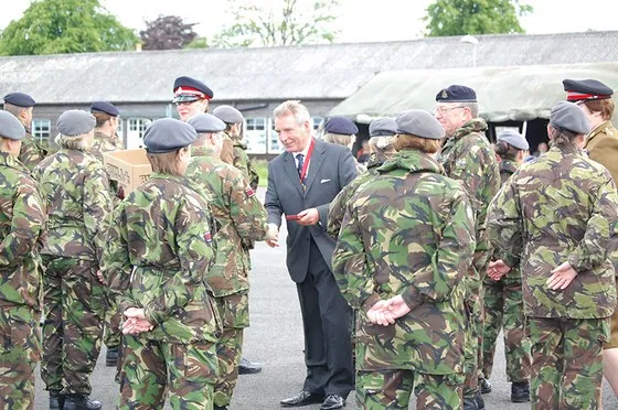 A guest meets soldiers